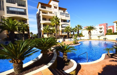 Resale - Apartment / flat - Guardamar del Segura - Marjal Beach