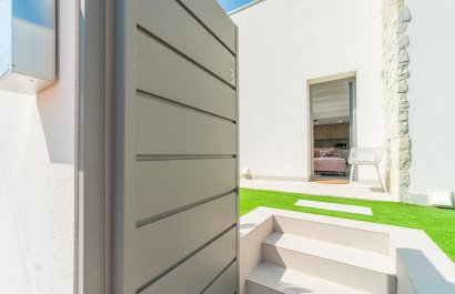 Resale - Villa - Orihuela Costa - Costa Blanca