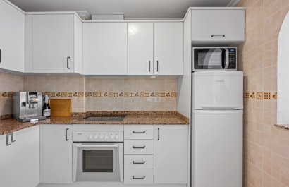 Resale - Apartment / flat - Daya Nueva - Costa Blanca South