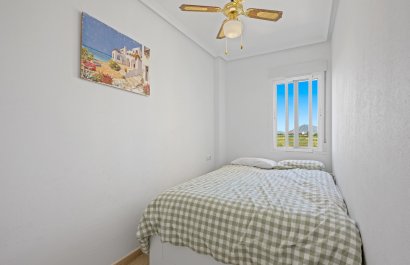 Resale - Apartment / flat - Daya Nueva - Costa Blanca South