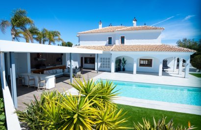 Resale - Villa - Altaona Golf and Country Village - Altaona Golf - Country Village