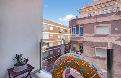 Resale - Apartment / flat - Torrevieia - Playa Los Locos