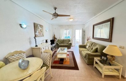 Resale - Apartment / flat - Orihuela Costa - Villamartín