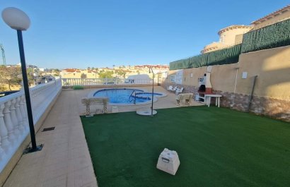 Resale - Apartment / flat - Orihuela Costa - Villamartín
