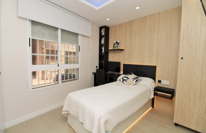 Resale - Apartment / flat - Torrevieia - Torrevieja