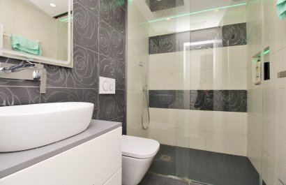Resale - Apartment / flat - Torrevieia - Torrevieja