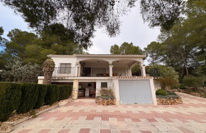 Resale - Villa - Sax