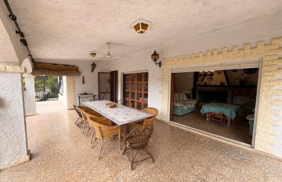 Resale - Villa - Sax