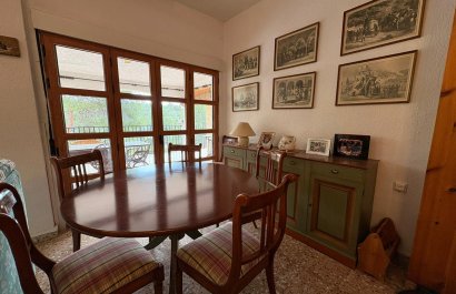 Resale - Villa - Sax