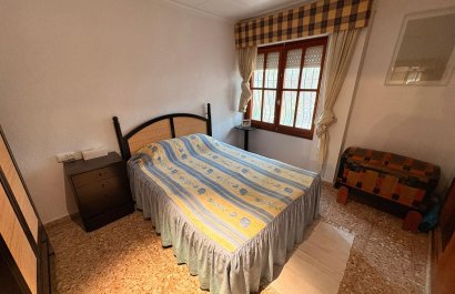 Resale - Villa - Sax