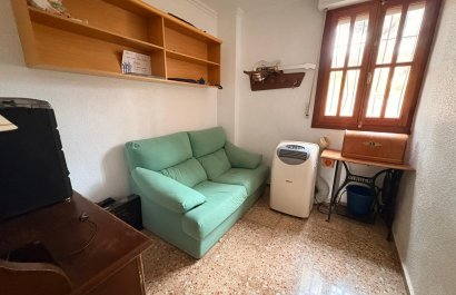Resale - Villa - Sax