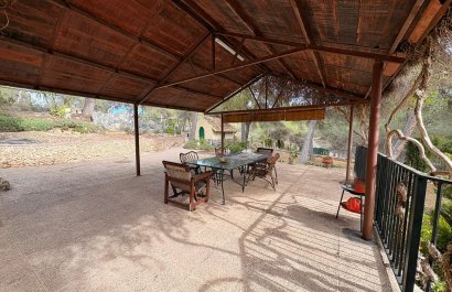 Resale - Villa - Sax