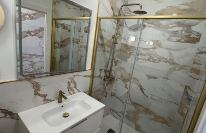 Resale - Apartment / flat - Orihuela Costa - Punta Prima