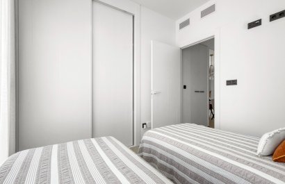 Resale - Apartment / flat - Torrevieia - Los Balcones