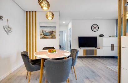 Resale - Apartment / flat - Orihuela Costa - Villamartín