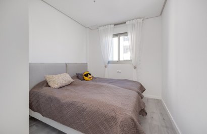 Resale - Apartment / flat - Orihuela Costa - Villamartín