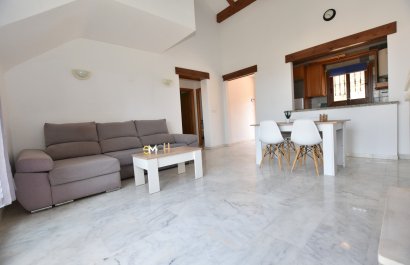 Resale - Townhouse / Duplex / Corner - Algorfa - La finca Golf