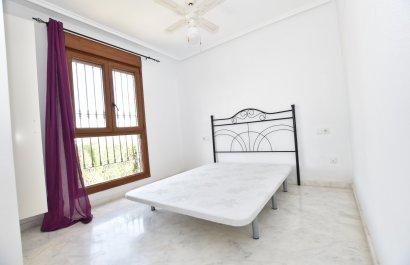 Resale - Townhouse / Duplex / Corner - Algorfa - La finca Golf