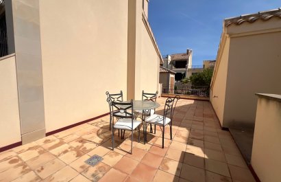 Resale - Townhouse / Duplex / Corner - Algorfa - La finca Golf