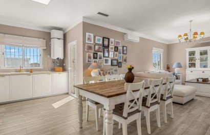 Herverkoop - Country House - Rafal
