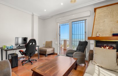 Resale - Townhouse / Duplex / Corner - Los Urrutias - Estrella de Mar