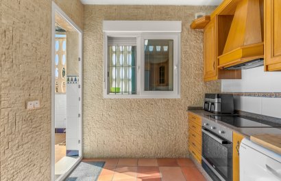 Resale - Townhouse / Duplex / Corner - Los Urrutias - Estrella de Mar