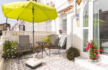 Resale - Townhouse / Duplex / Corner - Torrevieia - Lago Jardin