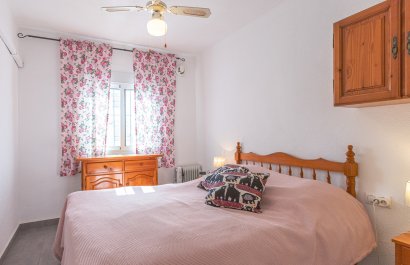 Resale - Townhouse / Duplex / Corner - Torrevieia - Lago Jardin