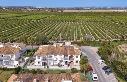 Resale - Townhouse / Duplex / Corner - Torrevieia - Lago Jardin