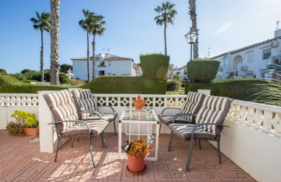 Resale - Townhouse / Duplex / Corner - Torrevieia - Lago Jardin