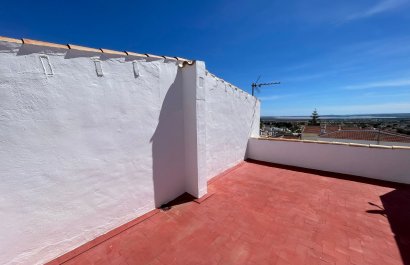 Resale - Townhouse / Duplex / Corner - Ciudad Quesada
