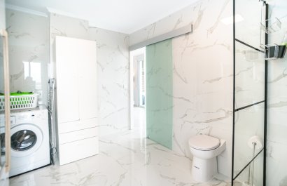 Resale - Apartment / flat - Torrevieia - Punta Prima