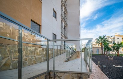 Resale - Apartment / flat - Orihuela Costa - Los Dolses