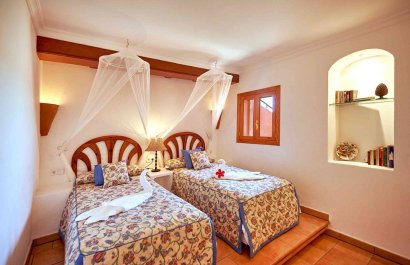 Resale - Villa - PORT D'ANDRATX - Andratx