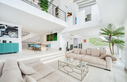 Resale - Villa - PALMA - Son Vida