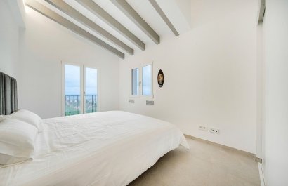 Resale - Villa - PALMA - Son Vida