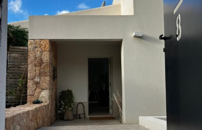 Resale - Villa - COSTA DE LA CALMA - Calvià
