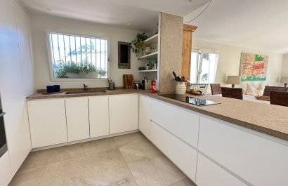 Resale - Villa - COSTA DE LA CALMA - Calvià