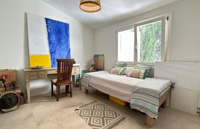Resale - Villa - COSTA DE LA CALMA - Calvià