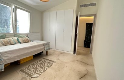 Resale - Villa - COSTA DE LA CALMA - Calvià
