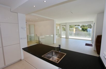 Resale - Villa - COSTA D'EN BLANES - Calvià