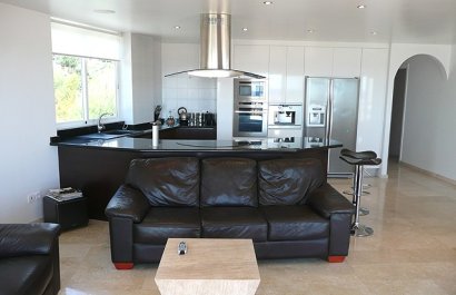 Resale - Apartment / flat - PORTALS NOUS - Calvià