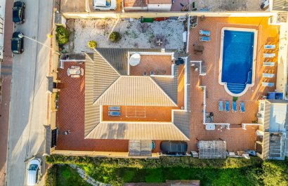 Resale - Villa - Torrevieia - LOS BALCONES - LOS ALTOS