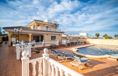 Resale - Villa - Torrevieia - LOS BALCONES - LOS ALTOS