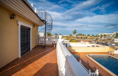 Resale - Villa - Torrevieia - LOS BALCONES - LOS ALTOS
