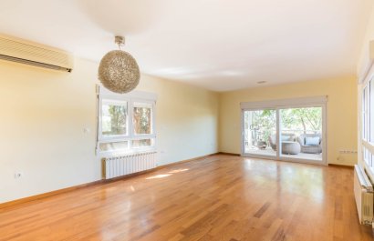 Resale - Villa - MOLINA DEL SEGURA