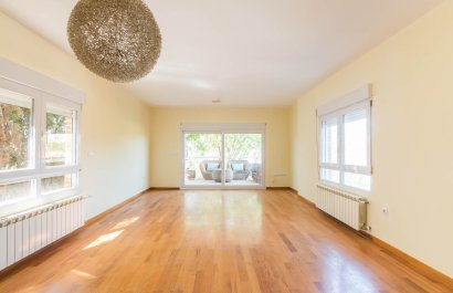 Resale - Villa - MOLINA DEL SEGURA