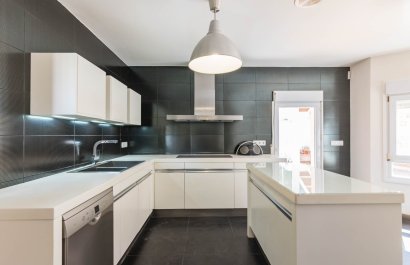 Resale - Villa - MOLINA DEL SEGURA