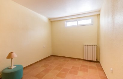 Resale - Villa - MOLINA DEL SEGURA