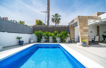 Resale - Villa - Algorfa - La finca Golf